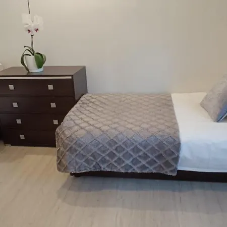 Diament Nyaraló *